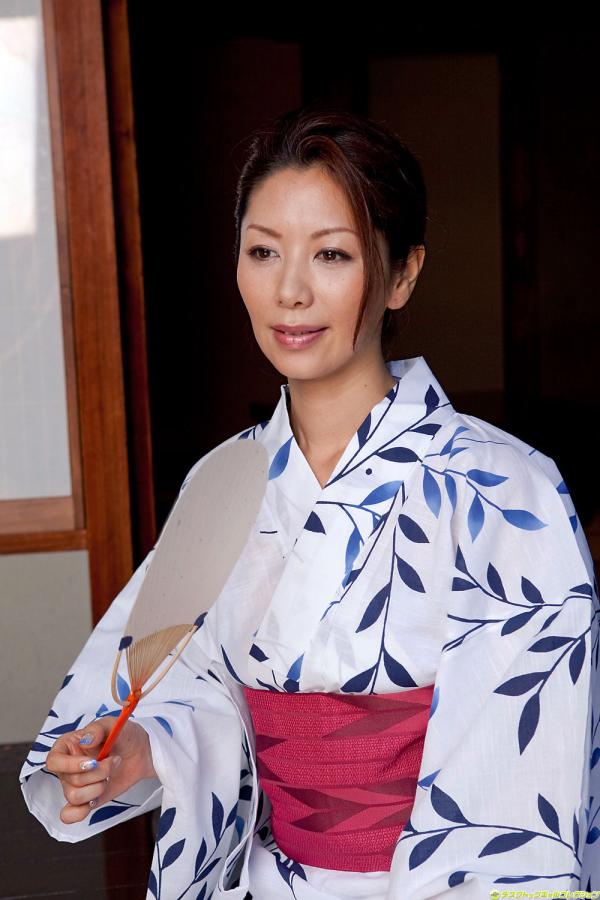 欧洲美女久久久精品免费-1440P在线观看