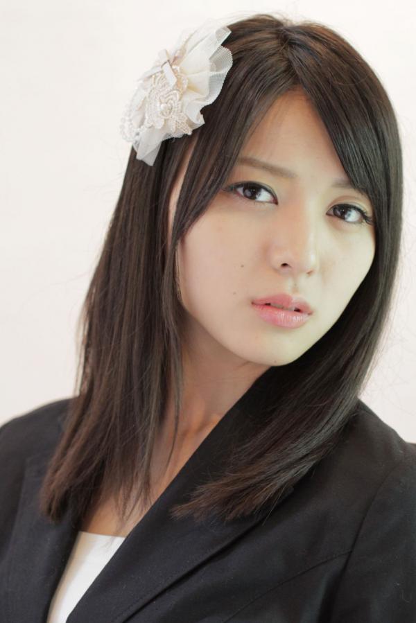 2010天天爽爽-初音未来被扒开双腿玩弄-Ultra HD韩国在线观看