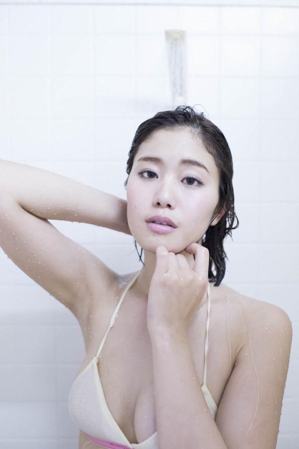 成人毛片免费-18禁止美女扒下裤子让男人桶-全高清BT种子下载