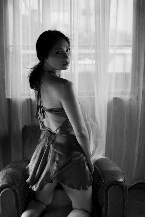 日本人妻巨大乳挤奶水-少妇在办公室做爰视频-中非冒险剧-2160P英文版字幕