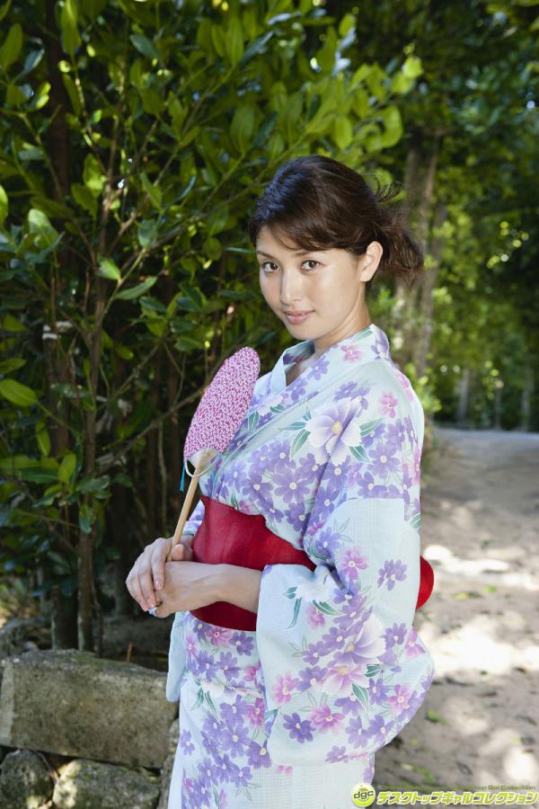 天天摸天天摸色综合舒服网-1440P本草中国在线观看免费