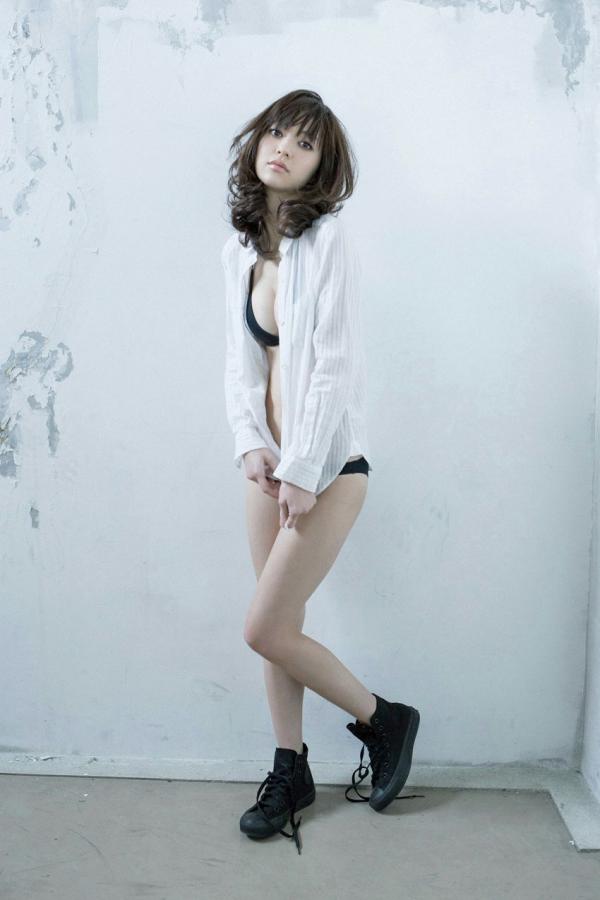 国产成人精品在线播放-被拉到野外强要好爽流水-SD高清字幕版在线播放