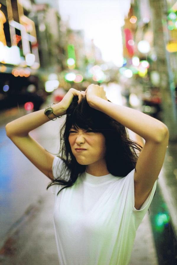 日本有码-伊人久久精品无码一区二区三区-Quad HD免费观看