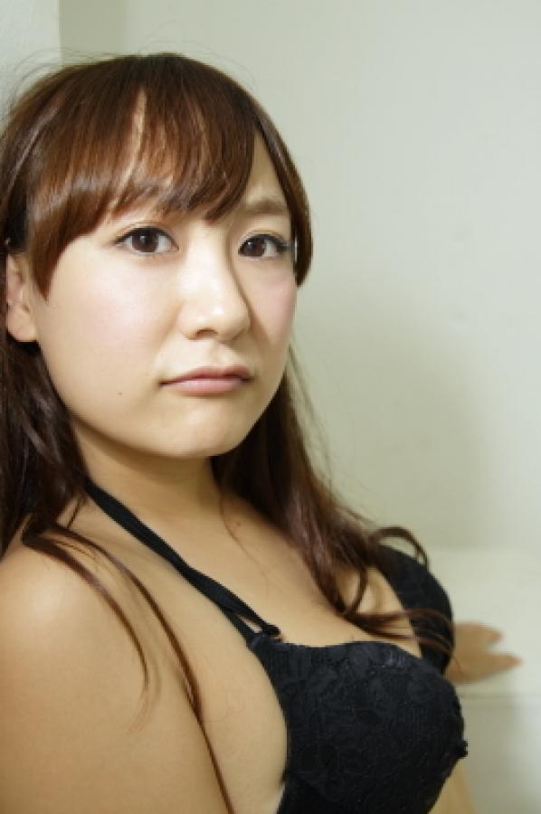 丰满少妇被猛烈进入乡野村奴-8K不卡在线观看