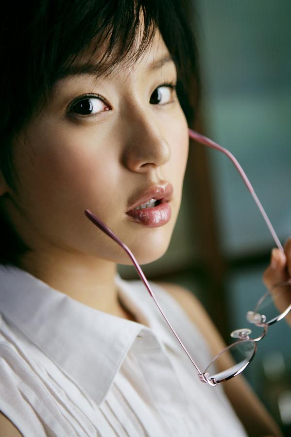 交换朋友夫妇客厅互换-千百撸最新网-4K免费在线观看