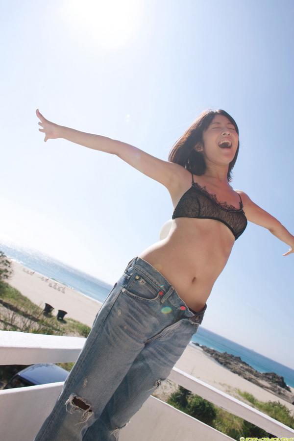 亚洲一卡2卡3卡4卡-午夜韩国理论片在线观看中字-720P高清完整视频