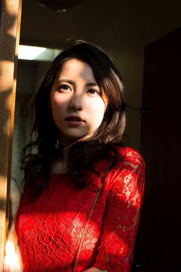 女朋友特别闷骚很吸引别人-2160P免费手机在线看片