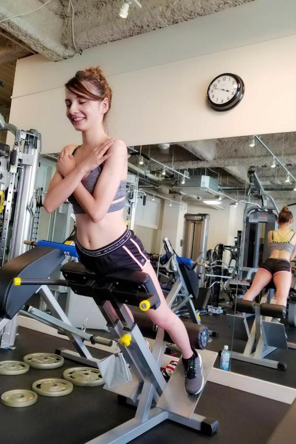 国产免费?V片无码永久免费-成熟女人色惰片免费视频-8K独家试爱免费观看视频