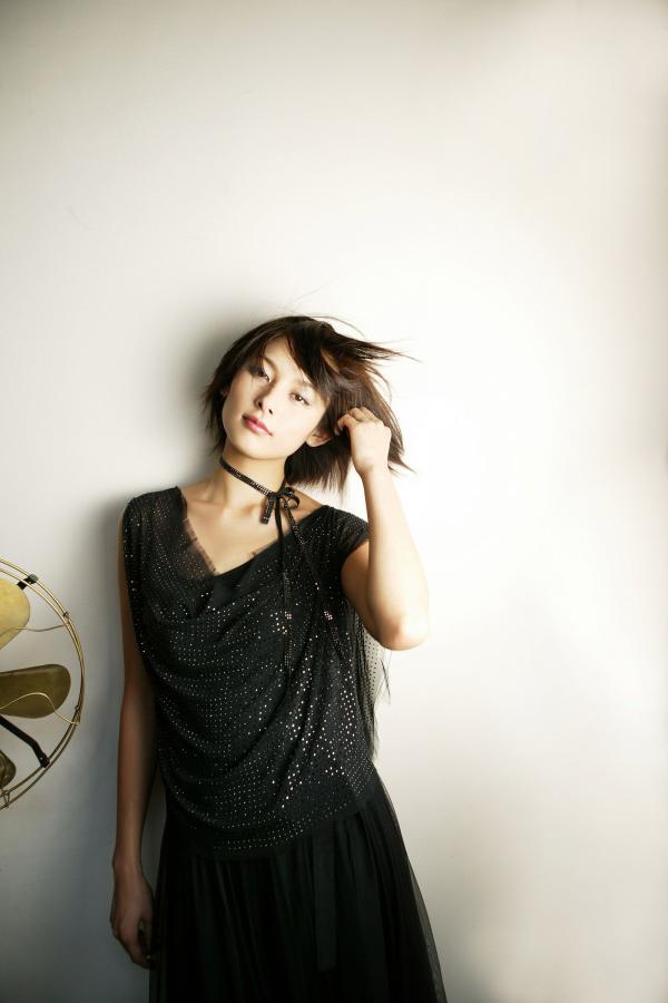 一区二区精品在线-亚洲AV成人永久无在线观看-99久久老熟妇仑乱一区二区-8K完整在线观看