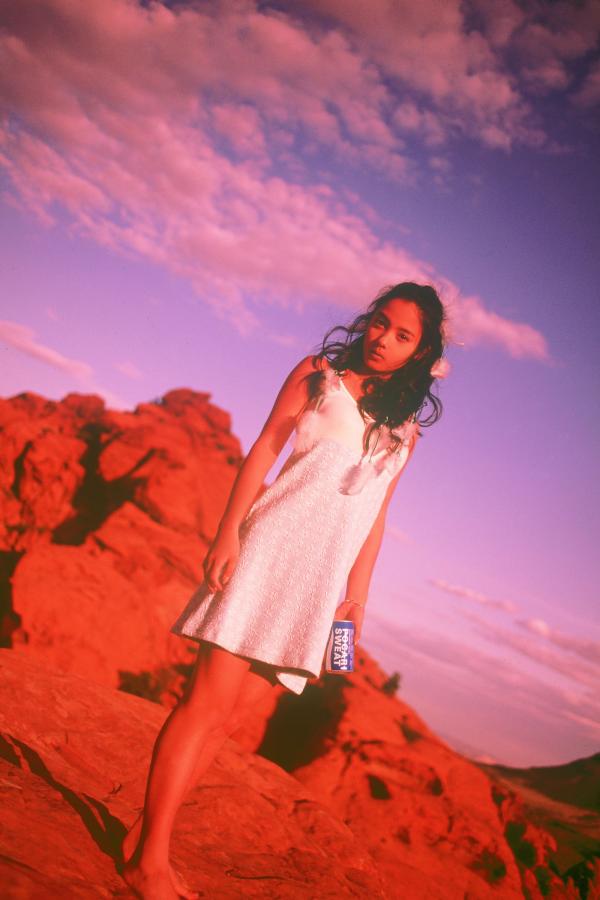 黄色网页在线观看-Full HD迅雷手机免费观看