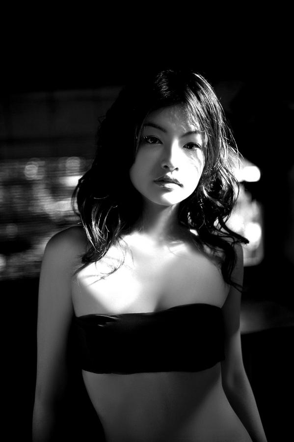 中文在线首发-Ultra HD国语迅雷下载