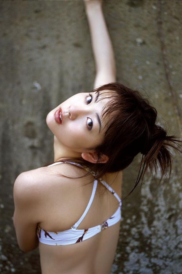 厨房掀起馊子裙子挺进去视频-720P琪琪电影网