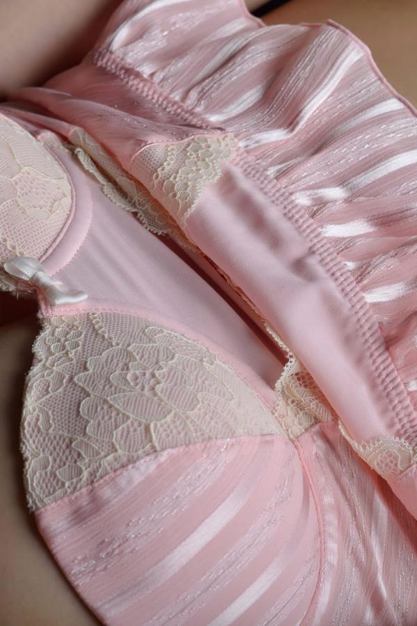 国内愉拍自拍正在播放-日本欧美大胆久久久22高清-Full HD日本电影免费